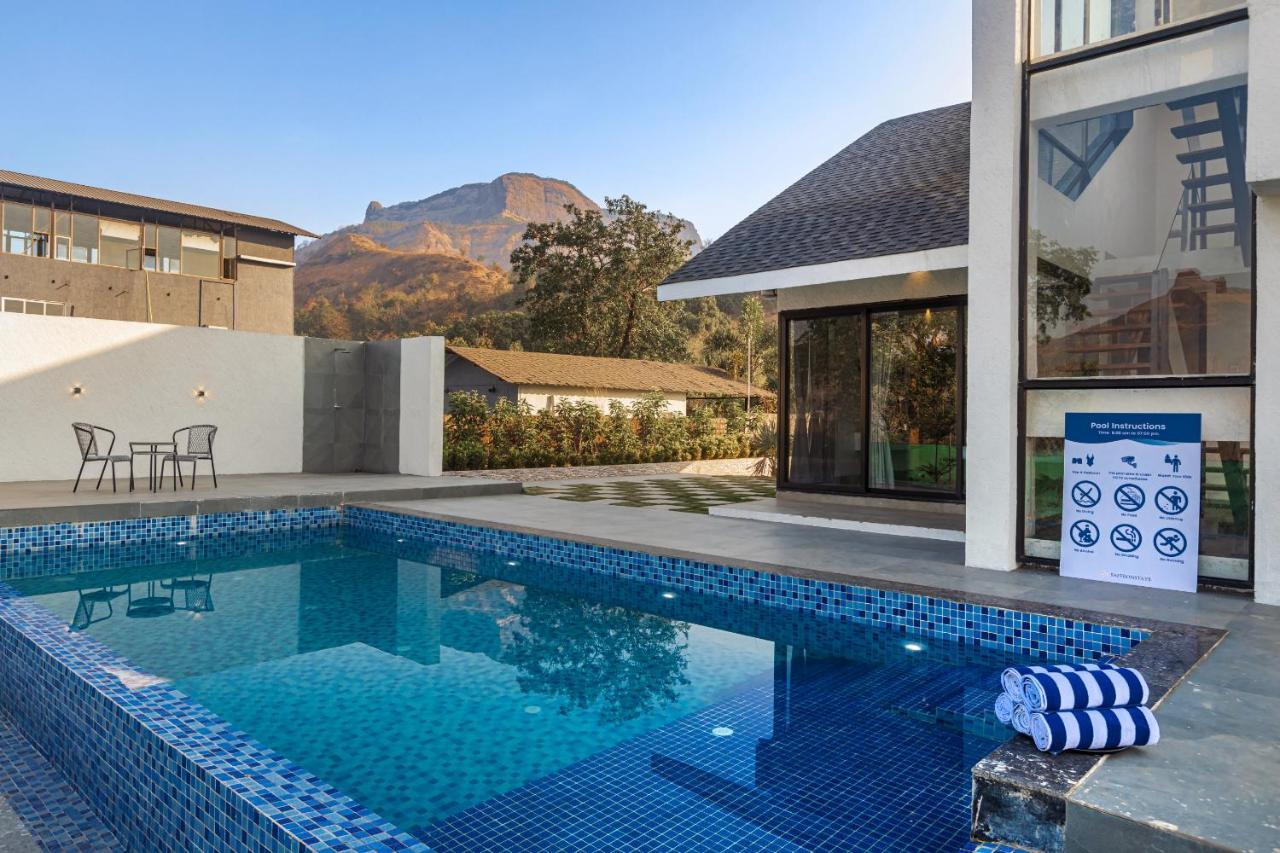 Saffronstays Stargazer, Karjat - Luxury Pool Villa With Lake View 外观 照片